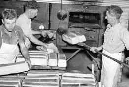 Army baking in the field bakery, ca. 1943 Australian Army bakers stacking the bread ready for distribution during World War II